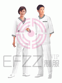 更衣服務員021